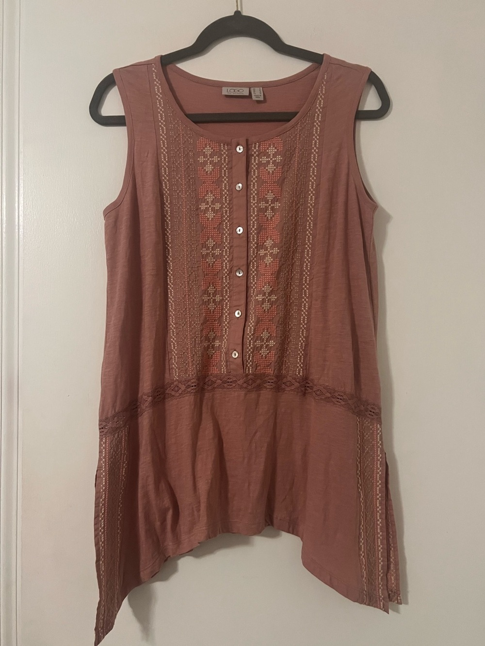 LOGO by Lori Goldstein 100% cotton Embroidered Sleeveless Tunic size S (A221)